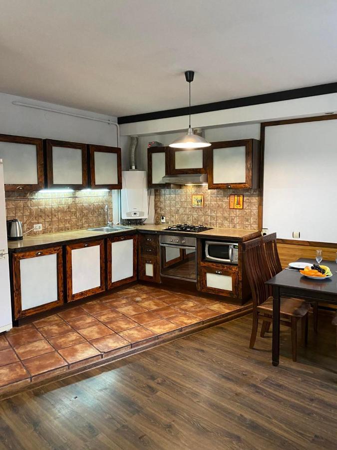 Stylish Deluxe Apartments!!! إلفيف المظهر الخارجي الصورة