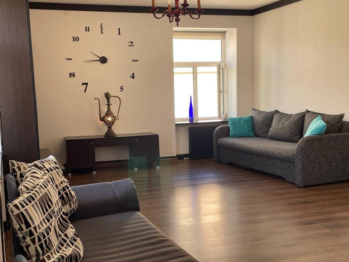 Stylish Deluxe Apartments!!! إلفيف المظهر الخارجي الصورة